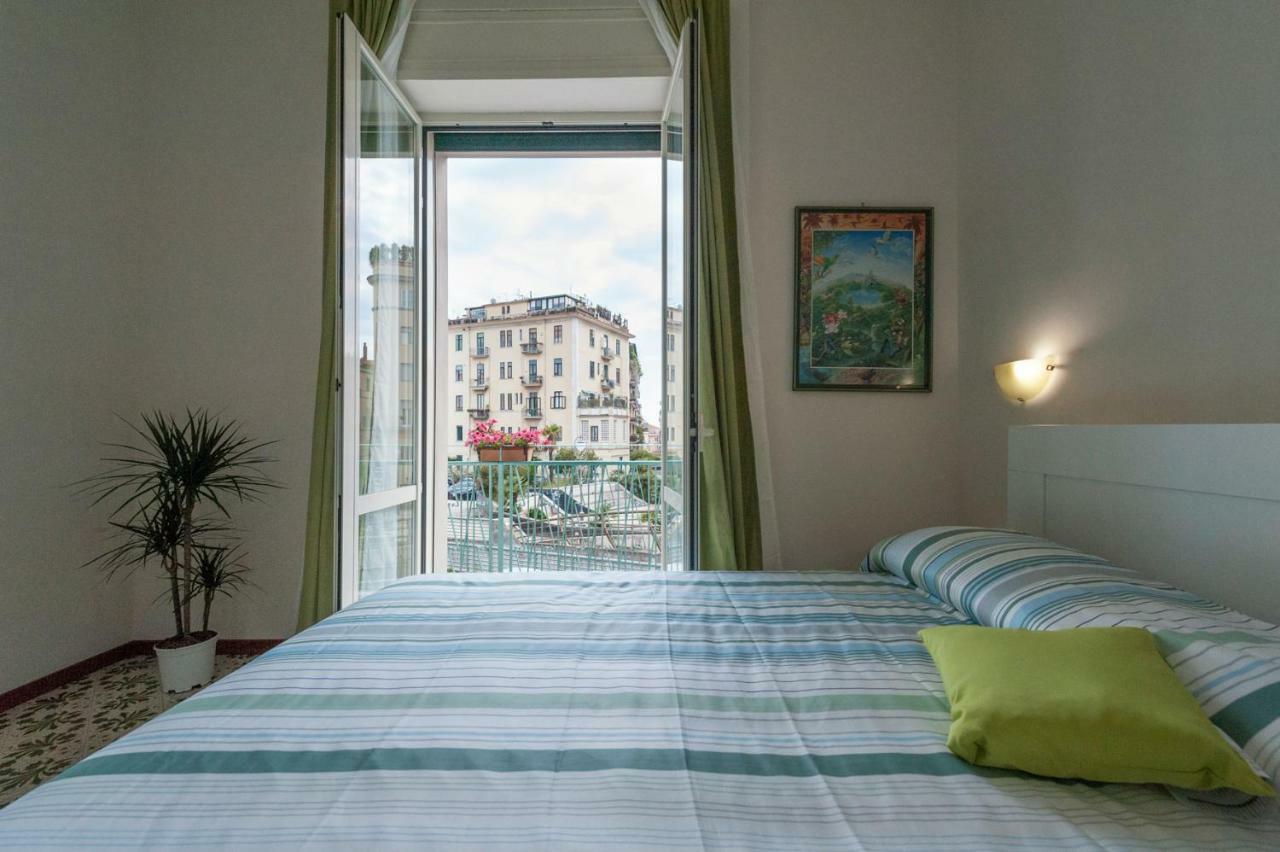 Bed & Breakfast Antonello Salernes Extérieur photo